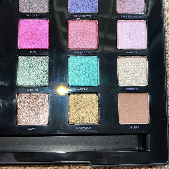 Urban Decay Vice Palette - Picture 5 of 8